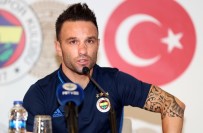MATHIEU VALBUENA - Formayı Islatma Sözü Verdi