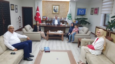 Kayseri Milletvekili  Hülya Nergis Atçı'dan Başkan Akay'a Tebrik Ziyareti