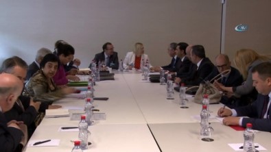 Kıbrıs Konferansı'nda Beşli Toplantı Sona Erdi