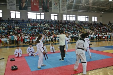 Rize'de Yaz Spor Okulları Açılışı Yapıldı