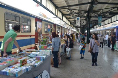 9'Uncu Kadıköy Kitap Günleri Haydarpaşa Garı'nda Başladı