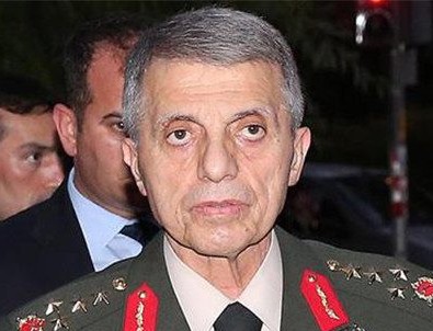 Yunanistan FETÖ'cüleri botla geri gönderdi