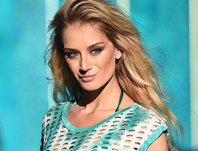 Didem Soydan'ın pozu olay oldu