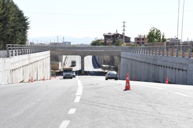 Konya-Karaman YHT Hattında İki Alt Geçit Trafiğe Açıldı