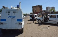 HAMRA - Siverek'te Taşlı Sopalı Kavga Açıklaması 5 Yaralı