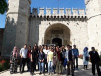 TOPKAPI SARAYI - Çocuk Meclisi İstanbul'da Unutulmaz Bir Gün Geçirdi