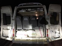 Başkale'de 25 Bin Paket Kaçak Sigara Ele Geçirildi