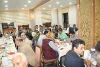 ÇAYDEĞIRMENI - Devrek Muhtarlar Derneği İftar Programı Düzenledi