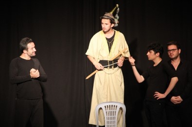 İlk Sahne Deneyimini Azizname İle Yaşadılar