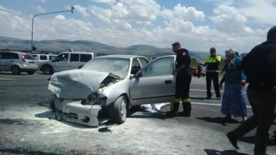 Kayseri'de Trafik Kazasında 6 Kişi Yaralandı