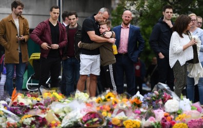 Londra Saldırısı Kurbanları Anıldı