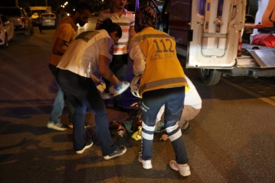 Şanlıurfa'da Otomobil İle Motosiklet Çarpıştı Açıklaması 2 Yaralı