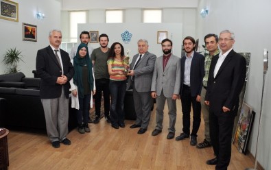 Geleneksel Türk Okçuluğu Federasyonu Başkanı Koç'tan Rektör Şeker'e Ziyaret