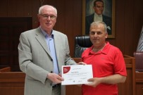 KAZıM KURT - Odunpazarı'nın Süper Babaları Sertifikalarını Aldı