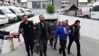 SİLAH TİCARETİ - Organize Suç Örgütüne Operasyon Anı Polis Kamerasında