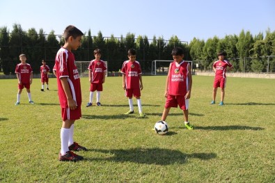 Yaz Spor Okulu Turgutlulu Çocukları Bekliyor