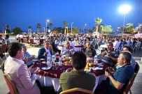 TASAVVUF - Başkan Böcek Personeliyle İftar Yaptı