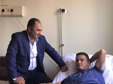 Başkan Sarıoğlu'dan Finikeli Hastalara Ziyaret