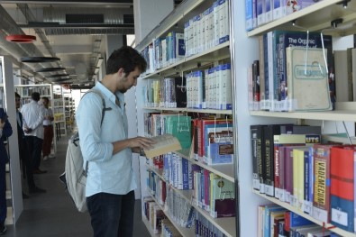 BEÜ İkinci Kütüphanesi İbn-İ Sina Kampüsü'nde Hizmete Girdi