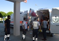 Hafif Ticari Araç Şarampole Yuvarlandı Açıklaması 5 Yaralı