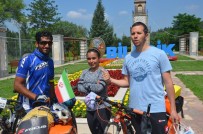 İran'dan Yola Çıktı, 10 Ayda 17 Bin 850 Kilometre Yol Yaptı