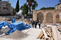 KİLİS VALİSİ - Tekye Camii Ve Canpolat Paşa Konağında Restorasyon Çalışmaları Devam Ediyor