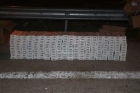 İNCIRLIK - Yolcu Otobüslerinde 4 Bin Paket Kaçak Sigara Ele Geçirildi