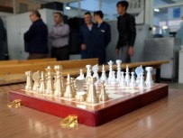SIMÜLASYON - Yozgat'ta Öğrenciler Pirinç Ve Alüminyumdan Satranç Takımı Üretti