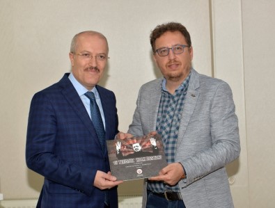 Başkan'dan Balıkesirspor'a Maaş Desteği