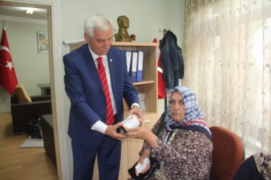 Türk Kızılayı Giresun'da 860 Aileye Ramazan Yardımı Yaptı
