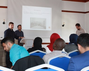 Yabancı Uyruklu Öğrencilere Yönelik 'Dış Ticaret Eğitimi' Başladı