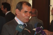 Dursun Özbek'ten Transfer Açıklaması