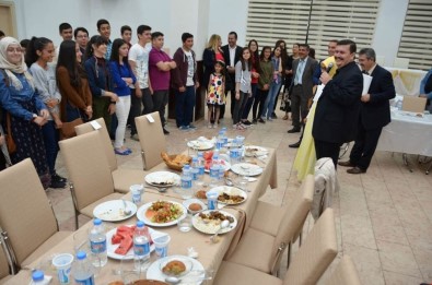 Erzincan'da TEOG Birincileri Ödüllendirildi