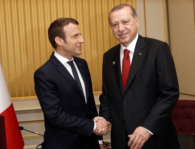 Macron'un Erdoğan'dan istediği Fransız gazeteci sınırdışı ediliyor!