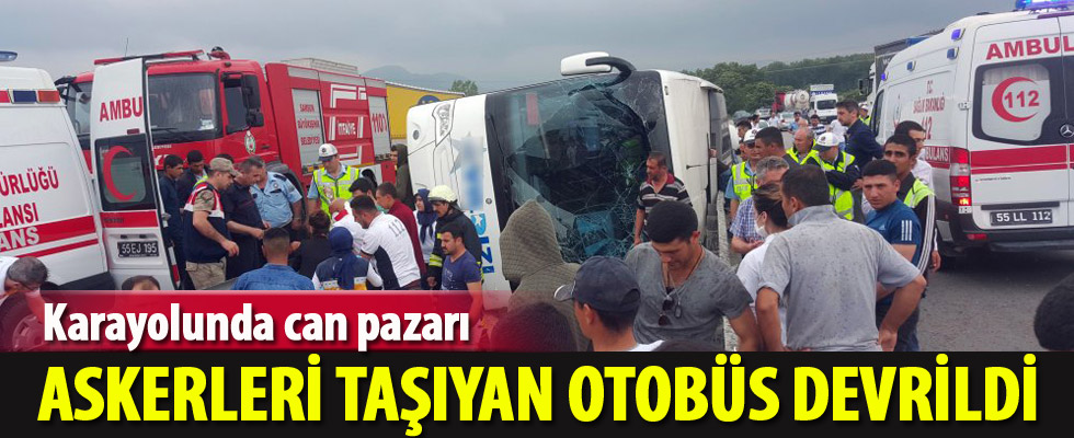 Samsun'da askerleri taşıyan otobüs devrildi
