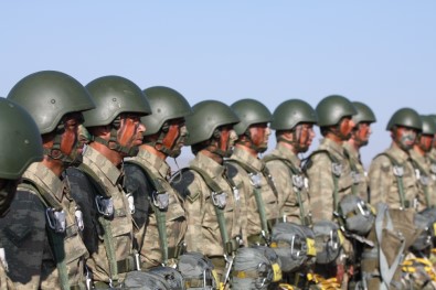 Türk Askerinin Katar'a Konuşlanmasına Dair Kanun Resmi Gazete'de