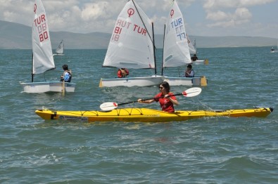 Çıldır Gölü'nde Bir İlk