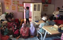 NAYLON POŞET - Köyde Ki Vatandaşlar KKKA Hastalığı Konusunda Bilinçlendiriliyor