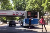 SIHHİYE - Patenli Gençlerin Trafikte Ölümle Dansı