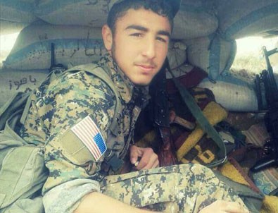 PKK'lı teröristin kolunda Amerikan bayrağı