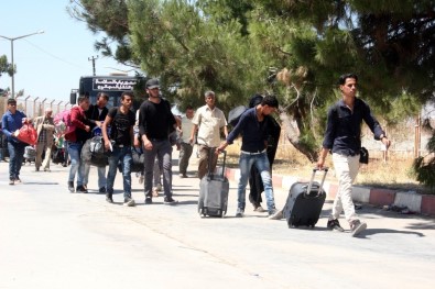Bayram İçin Ülkelerine Giden Suriyelilerden Yaklaşık 48 Bini Türkiye'ye Döndü