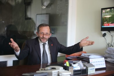 Cinayet Zanlısı CHP İlçe Başkanı Ve Oğlu Tutuklandı