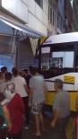 Freni Boşalan Otobüs Kuyumcu Dükkanına Çarptı