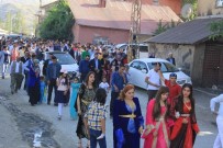 Hakkari'de Festival Gibi Aşiret Düğünü