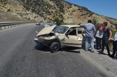 Kula'da Trafik Kazası Açıklaması 1 Yaralı