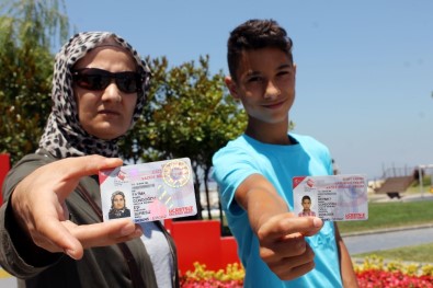 Şehit çocuğuna 1 lira 75 kuruş için minibüsçü tokatı