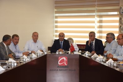 Adana Milli İradeye Saygı Platformu'ndan Demokrasi Nöbetine Davet