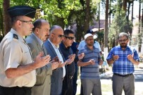 NURETTIN YÜCEL - Dursunbey'de Şehit Mezarlarına Ziyaret