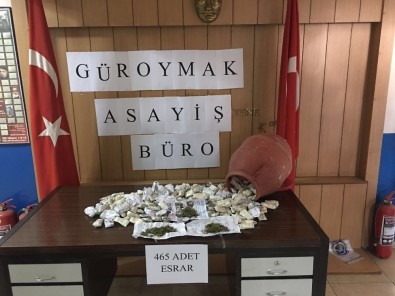Güroymak'ta 1,5 Kilo Esrar Ele Geçirildi