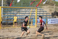 GÖZLEMCİ HEYETİ - Manavgat'ta Plaj Futbolu Heyecanı Başladı